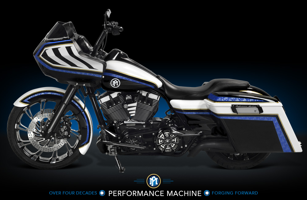PM-FLTR-Road-Glide-Motorcycle-Photo-4